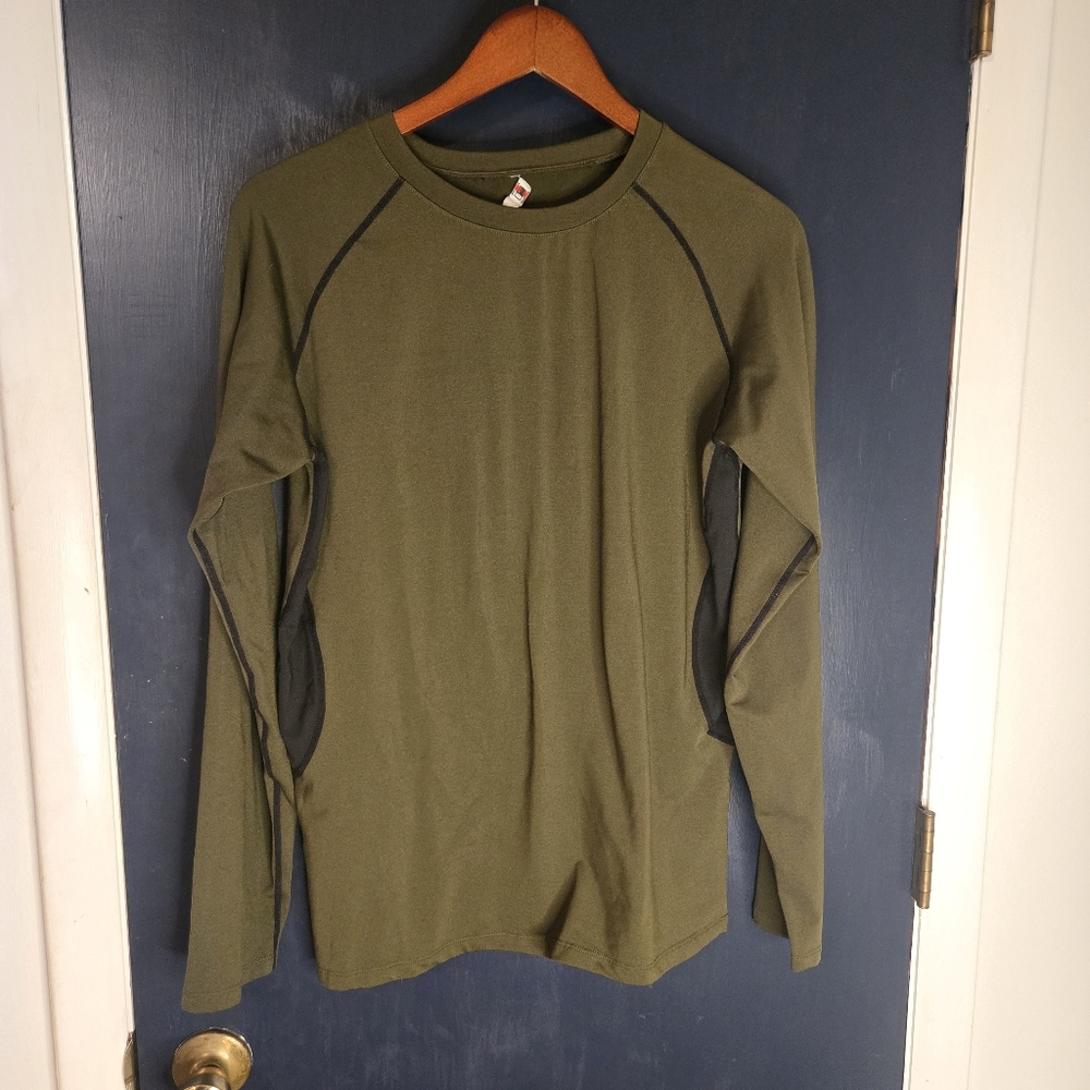 Men's Green Performance Long Sleeve Shirt